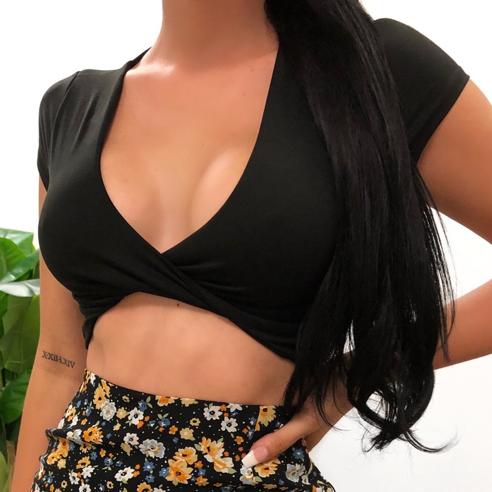 Crop top